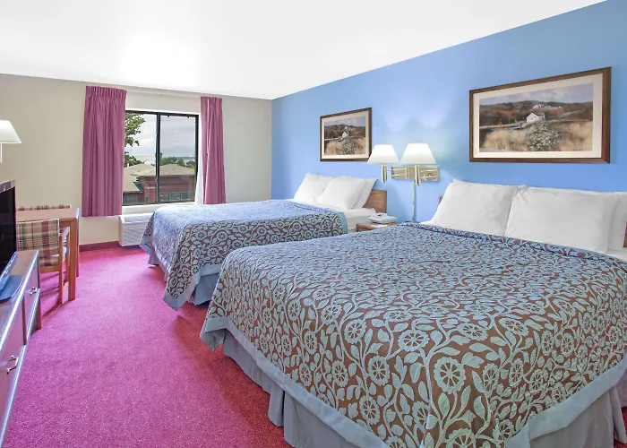 Top Hotels Close to Caesars Windsor