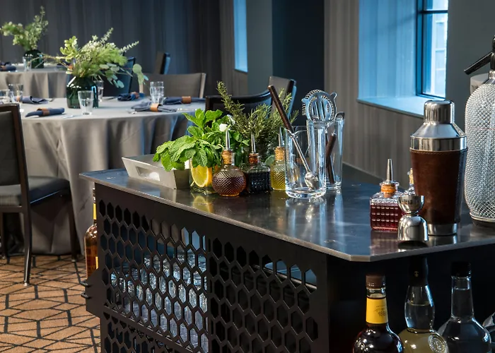 Best Hotels in Seattle's Vibrant Ballard Area