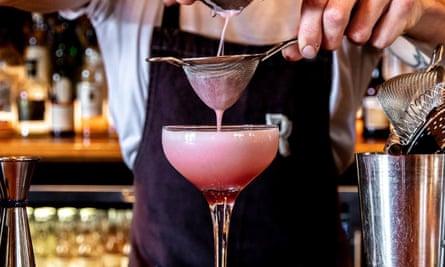 Cocktails at the Raeburn.